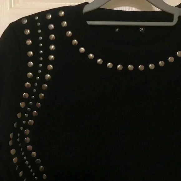 VENUS Women’s Black Long Sleeve Top with silver button accents M XL - Picture 3 of 16